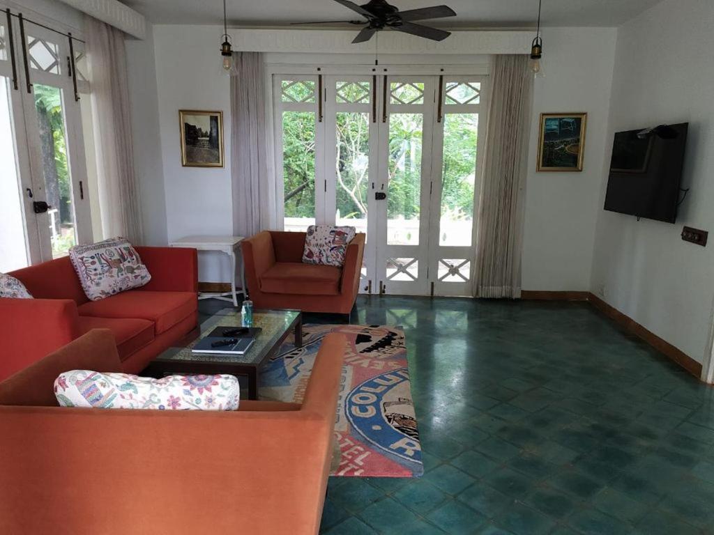 Hotel The Postcard Velha, Goa Goa Velha Esterno foto